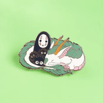 Ne Veido Vyras White Dragon Sunku Emalio Pin Kawaii Animacinių Filmų Gyvūnų Medalis Sagė Atkakli Paėmimai Anime Gerbėjas Surinkimo Ženklelis Papuošalai